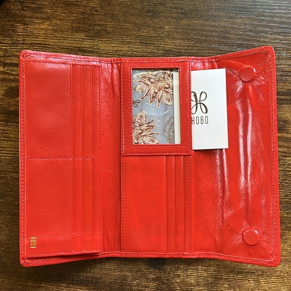 NWT: HOBO: Ardor Continental Leather Wallet: Rio: Coral (Pinky, orangey, red) - Picture 4 of 12